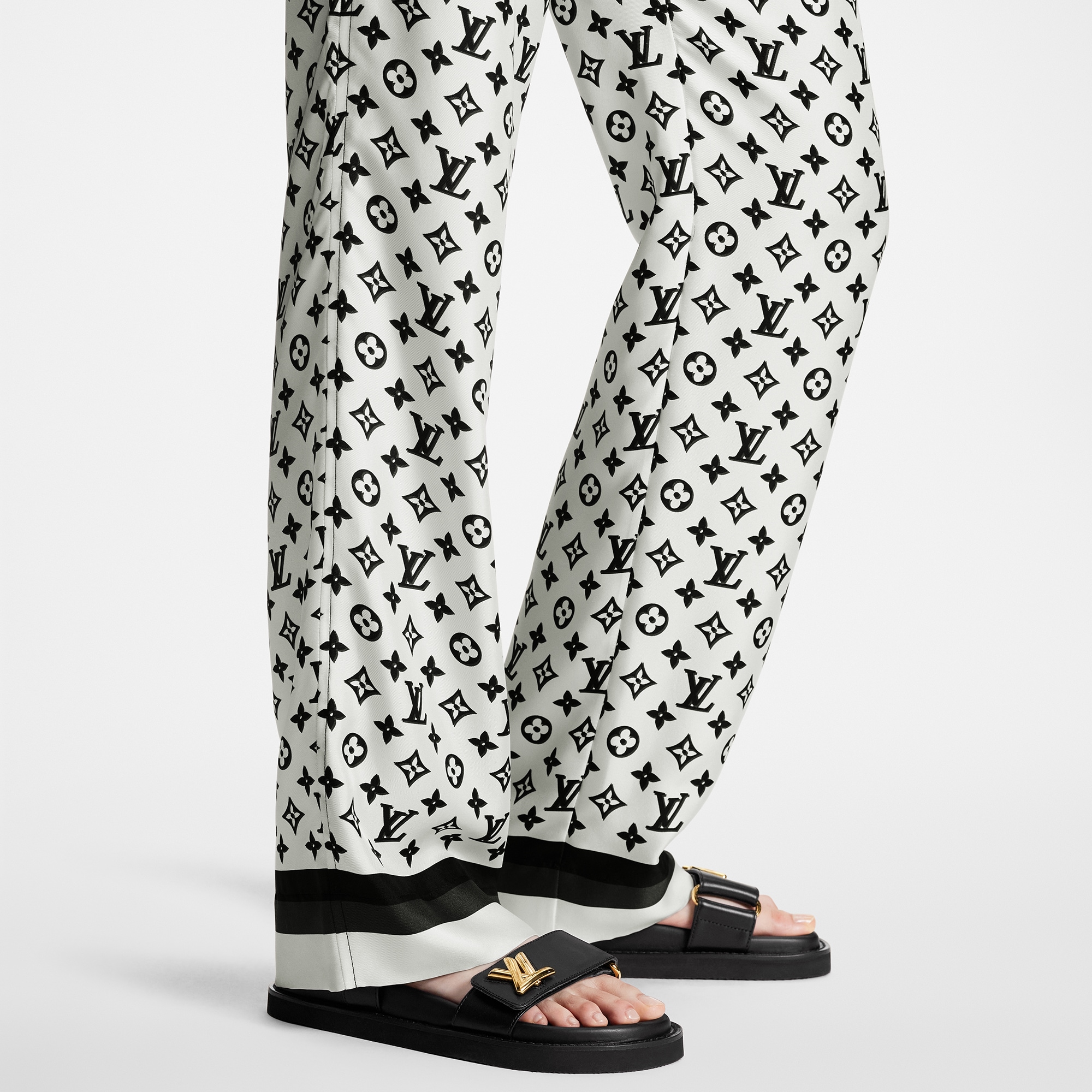 Loui best sale vuitton pjs